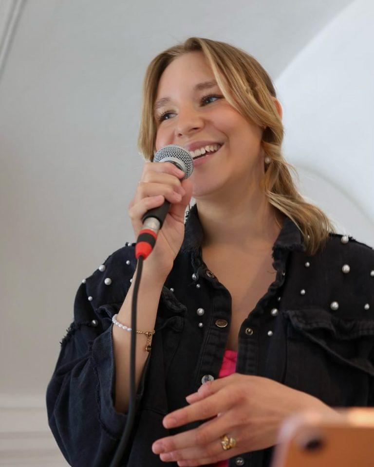 Instagram post from vocalsbysandra. This post is in position 3.